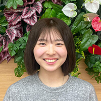 岩﨑　麻央さん