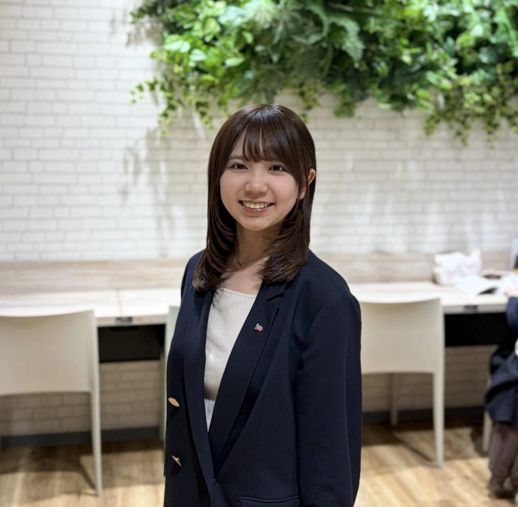 月寒中央校室長 山田詩織